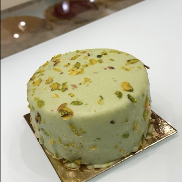 antep-fistikli-tek-kisilik-pasta-via-dolci